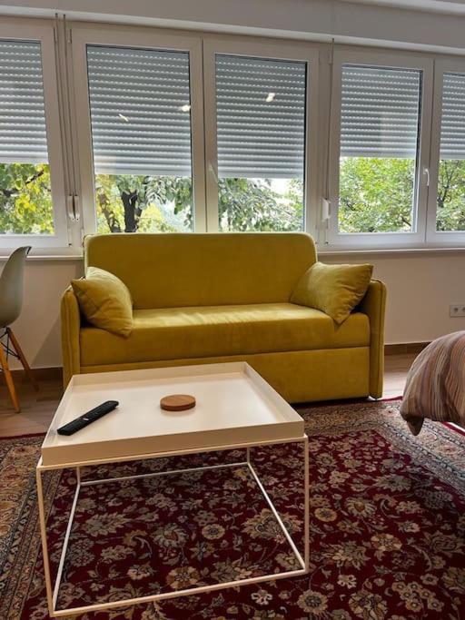 Sten Apartment Загреб Экстерьер фото